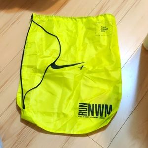 Nike Plus Women's Run Race Bag